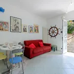 Lovely In With Outdoor Swimming Pool * Rapallo