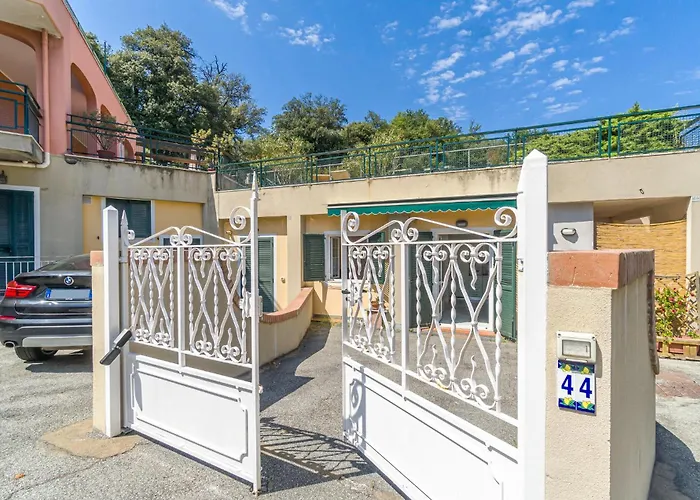 1 Bedroom Stunning In Rapallo